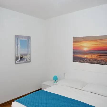 Apartment Antonietta - Spazioso Trilocale Centralissimo *