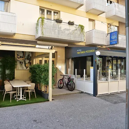 Antonietta - Spazioso Trilocale Centralissimo Apartment Grado